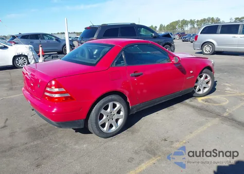 1998 Mercedes-Benz Slk 230 z USA, uszkodzony, nr VIN WDBKK47F1WF006740